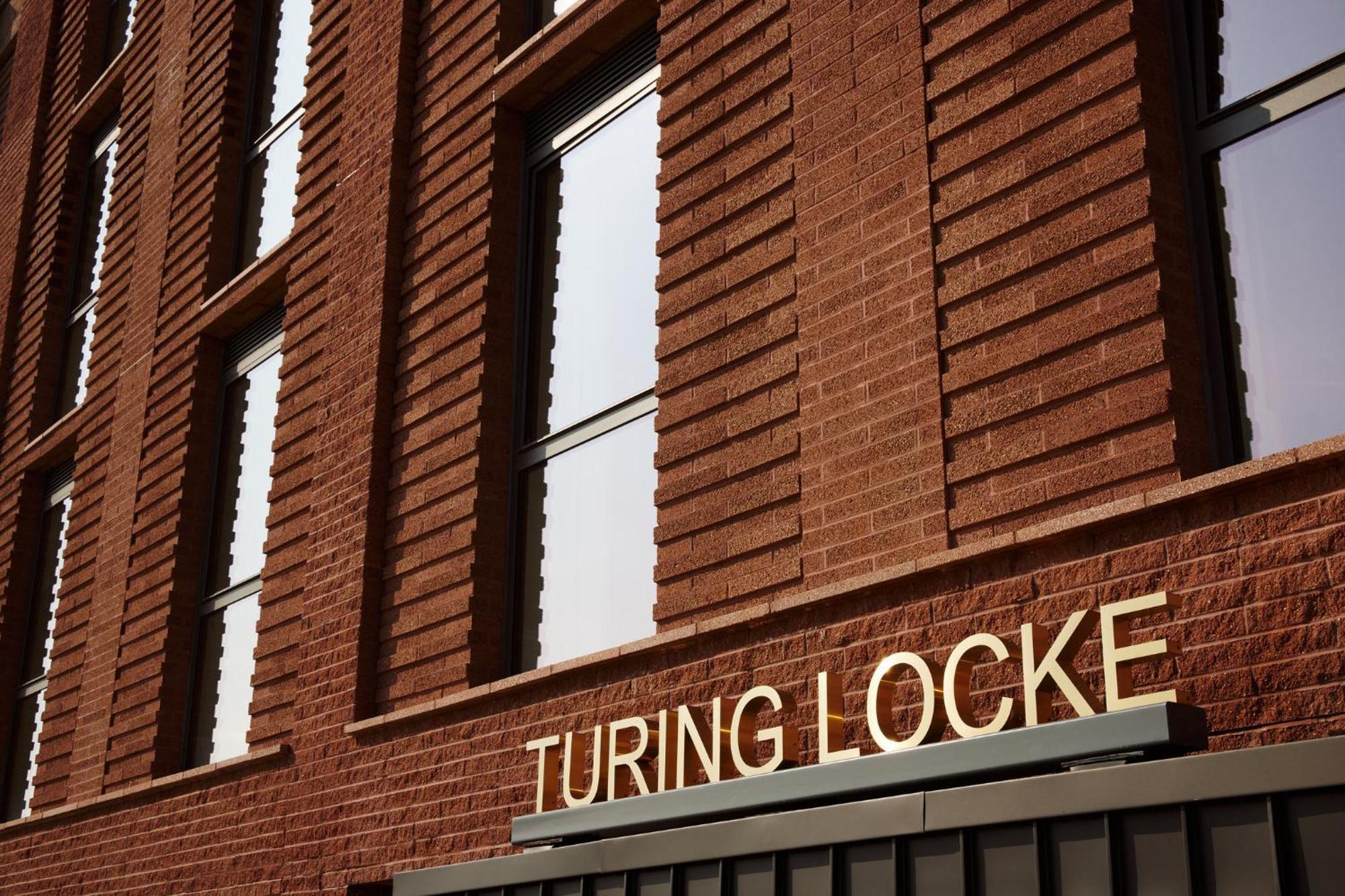 Turing Locke Cambridge Aparthotel Екстериор снимка